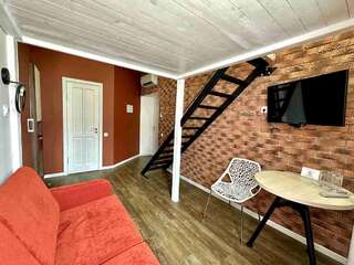 Отель Oversize Piter Hotel Санкт-Петербург Трехместный номер-5